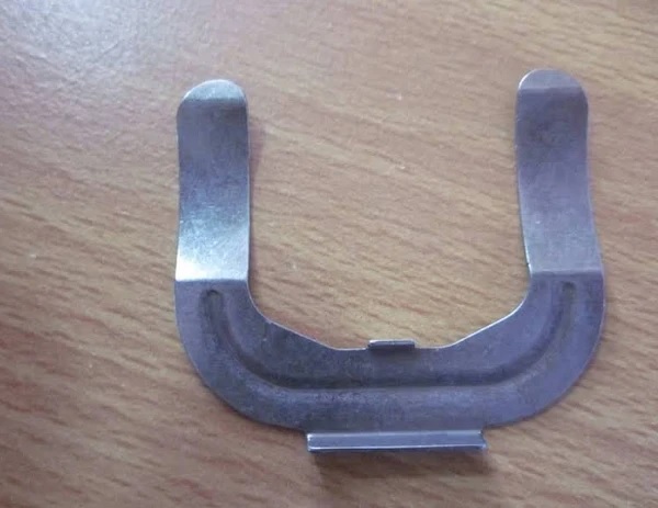 Фото Скоба крепления 1066002117     Скоба крепления 1066002117     — фото, цена