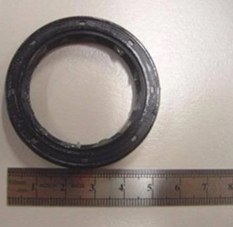 Фото Сальник входного вала АКПП 1066002072     Сальник входного вала АКПП 1066002072     — фото, цена